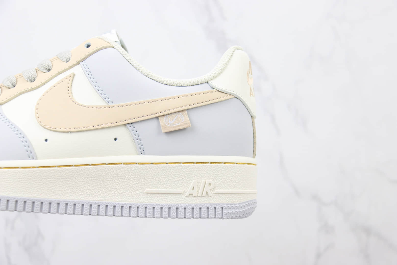 耐克Nike Air Force 1 Low纯原版本空军一号低帮AF1奶蓝粉橘板鞋 莆田耐克工厂 货号:DB3301-111