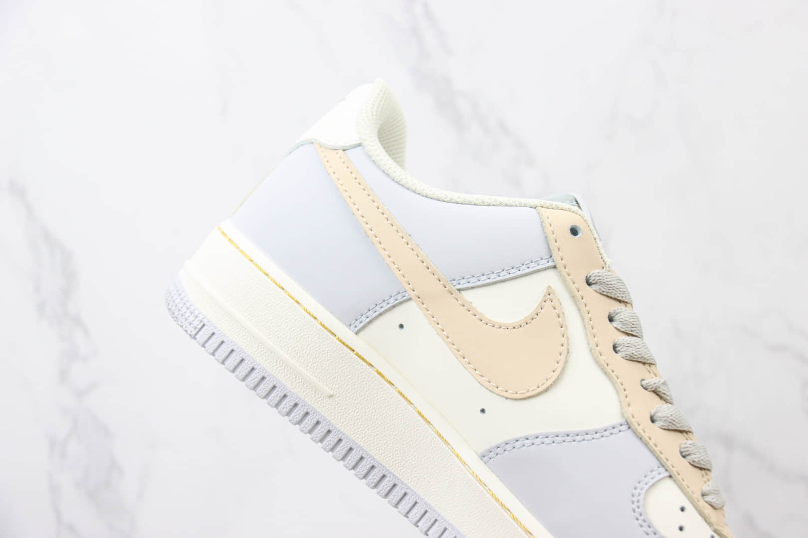 耐克Nike Air Force 1 Low纯原版本空军一号低帮AF1奶蓝粉橘板鞋 莆田耐克工厂 货号:DB3301-111