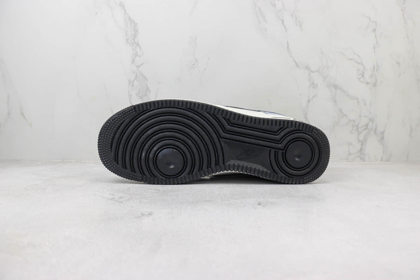 耐克Nike Air Force 1 Low纯原版本空军一号低帮AF1麂皮雾霾蓝板鞋 莆田耐克货源 货号:LF8989-444