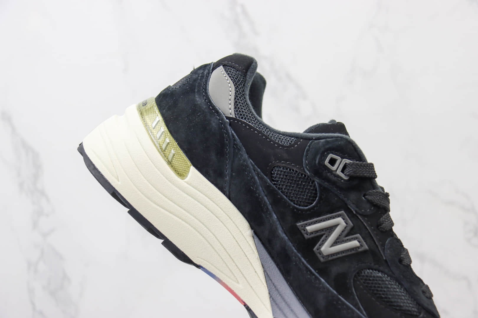 新百伦New Balance 992纯原版本NB992复古麂皮跑鞋 莆田新百伦货源 货号:M992BL