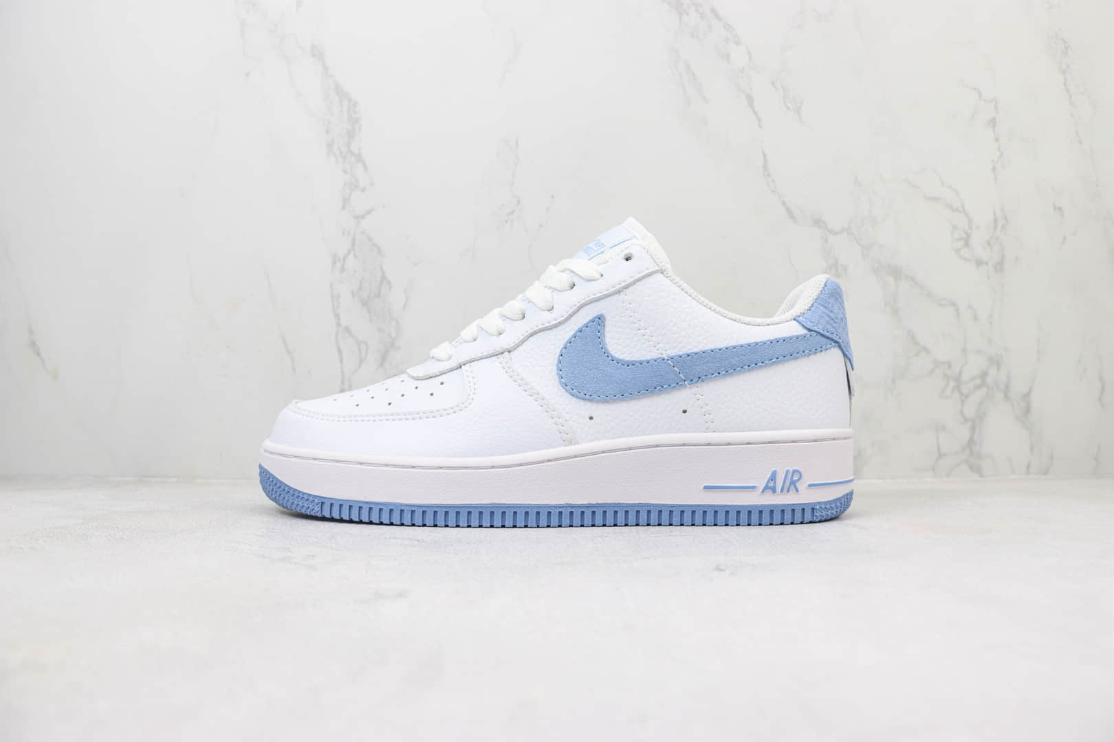 耐克Nike Air Force 1 Low纯原版本空军一号低帮AF1白蓝色板鞋 莆田复刻鞋货源 货号:CN2873-102