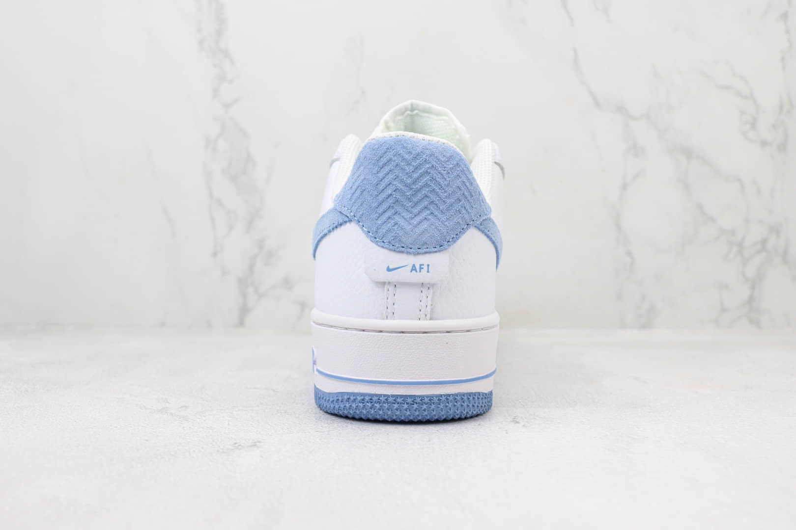 耐克Nike Air Force 1 Low纯原版本空军一号低帮AF1白蓝色板鞋 莆田复刻鞋货源 货号:CN2873-102
