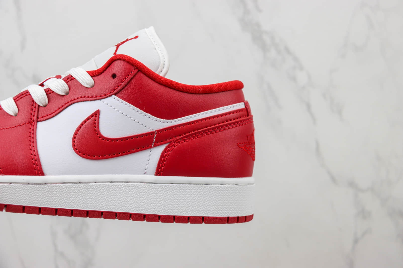 乔丹Air Jordan 1 Low “Gym Red”纯原版本低帮AJ1白红大学红板鞋 莆田AJ货源 货号:553560-611