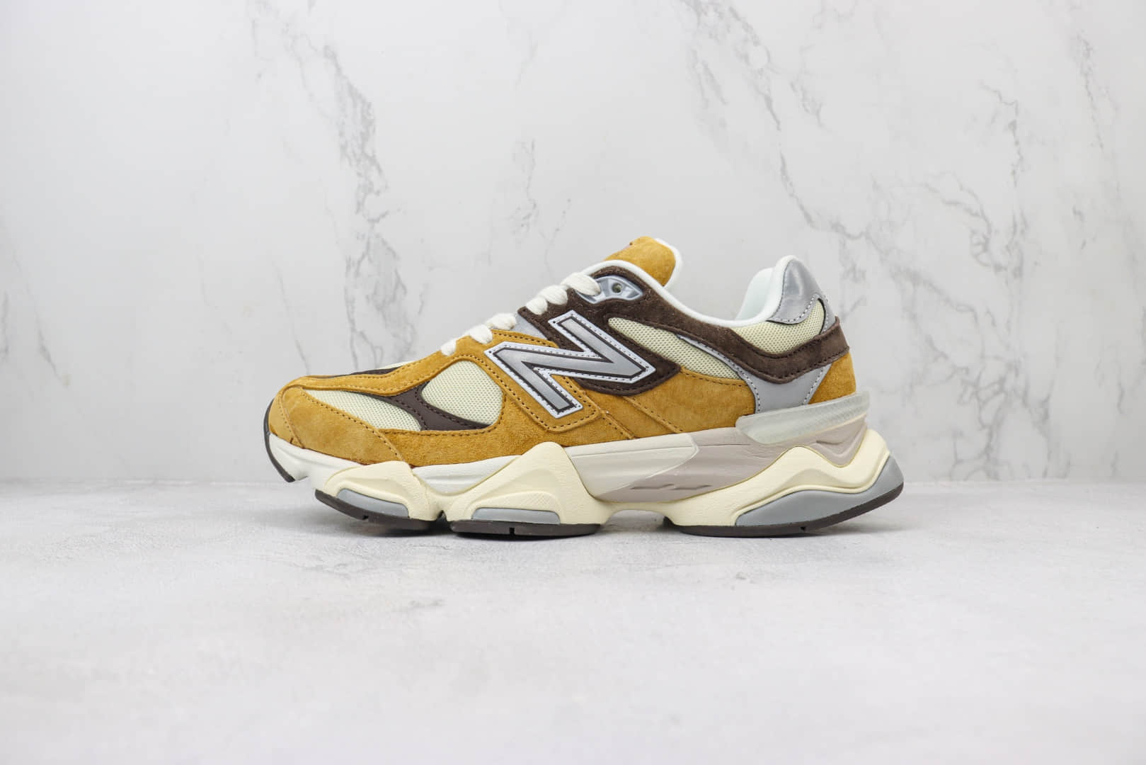 新百伦New Balance 9060纯原版本NB9060黄棕色复古跑鞋 莆田新百伦货源 货号:U9060WOR