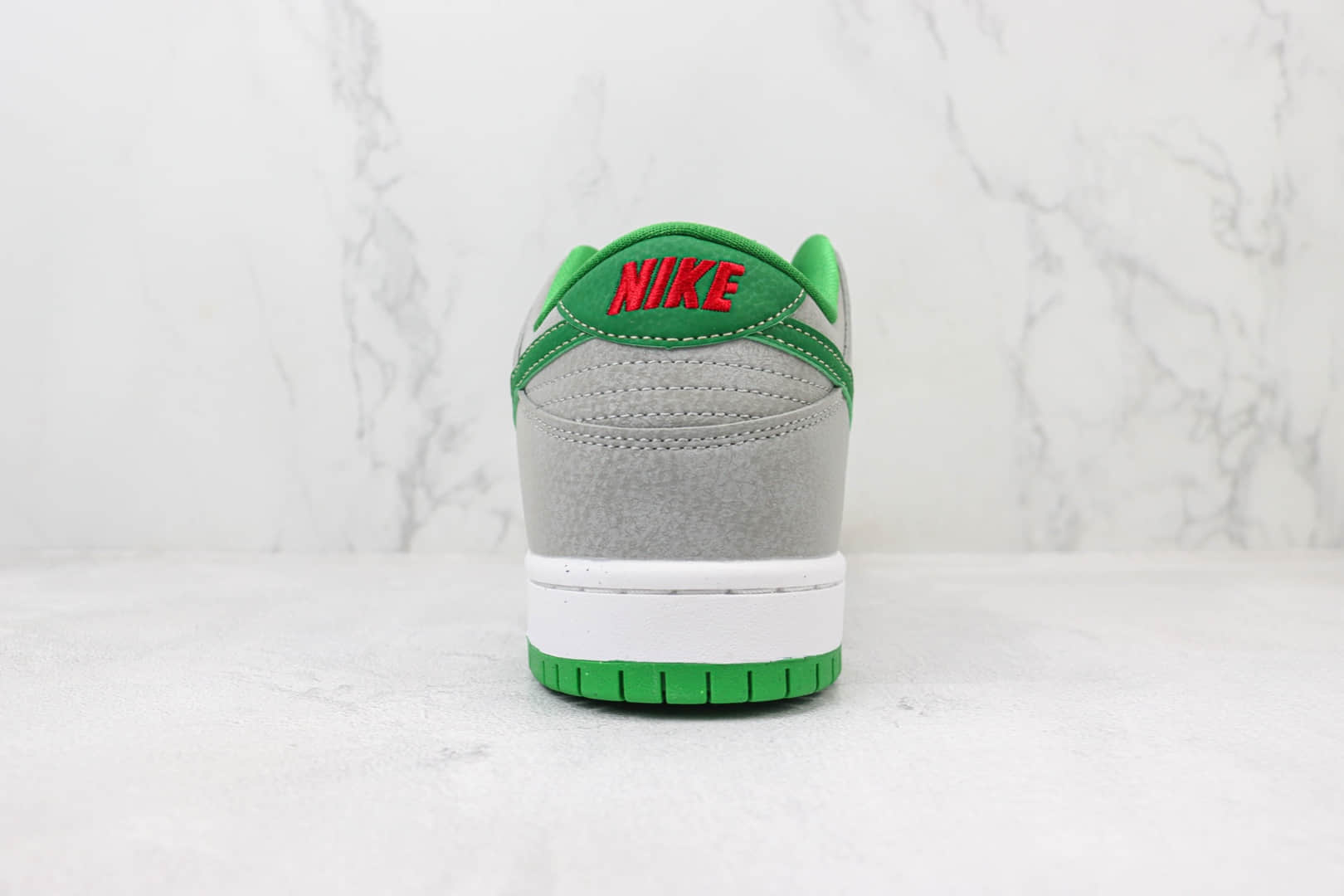 耐克Nike SB Dunk Low纯原版本低帮SB Dunk灰绿色板鞋 莆田耐克工厂 货号:313170-030