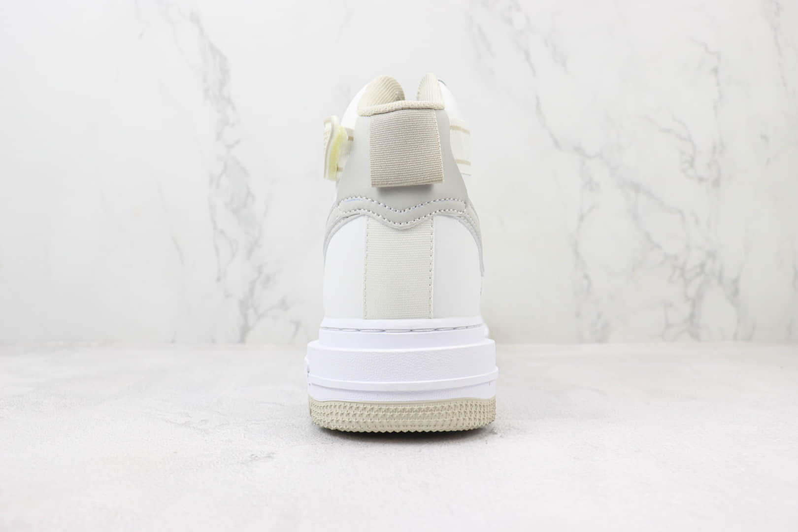 耐克Nike Air Force 1'07 “Boot”纯原版本空军一号高帮AF1白色机能板鞋 莆田天花板AF1 货号:DA0418-100
