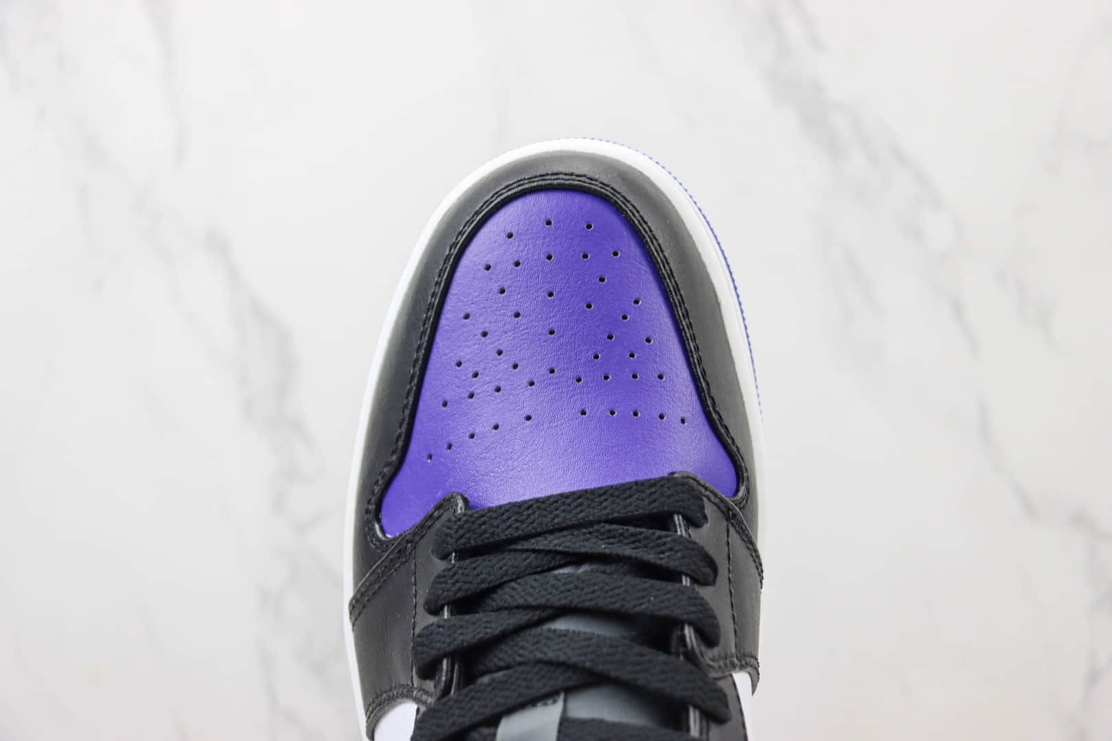 乔丹Air Jordan 1 Low纯原版本低帮AJ1白黑紫板鞋 莆田AJ货源 货号:553558-154
