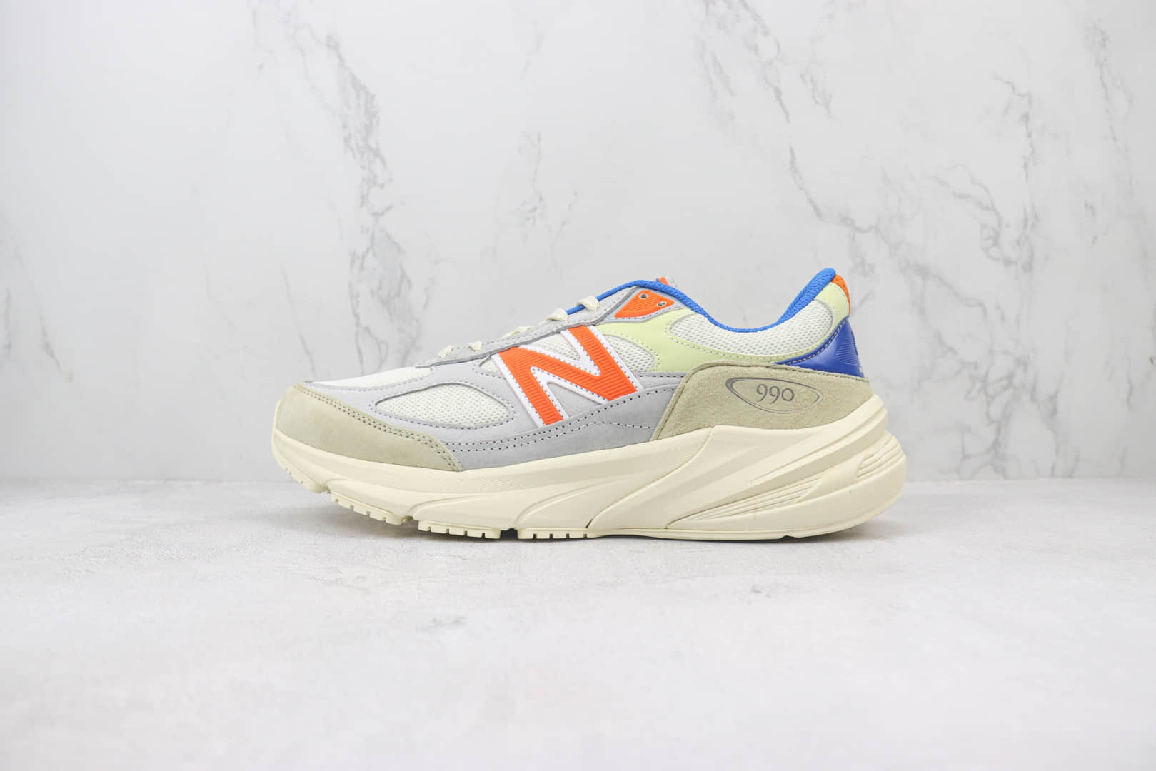 新百伦Kith X Madison Square Garden x New Balance 990V6纯原版本NB990V6尼克斯米灰蓝橙复古跑鞋 莆田新百伦货源 货号:U990KN6