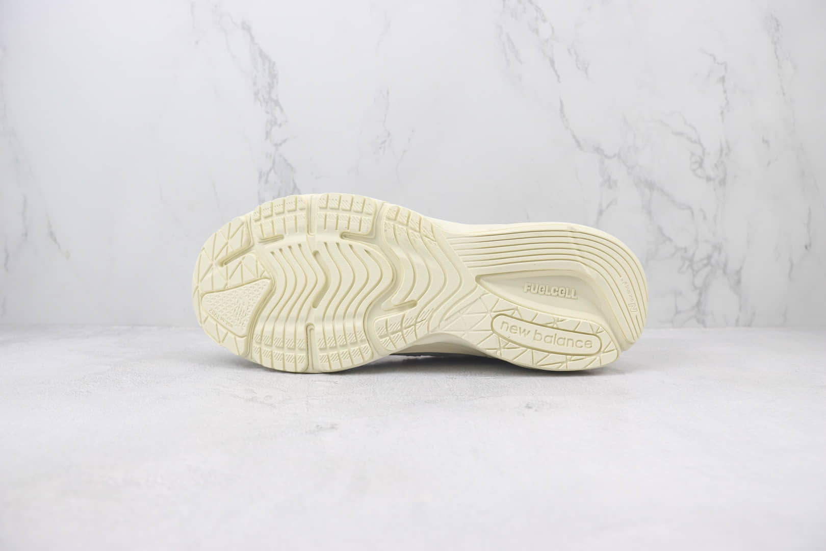 新百伦Kith X Madison Square Garden x New Balance 990V6纯原版本NB990V6尼克斯米灰蓝橙复古跑鞋 莆田新百伦货源 货号:U990KN6