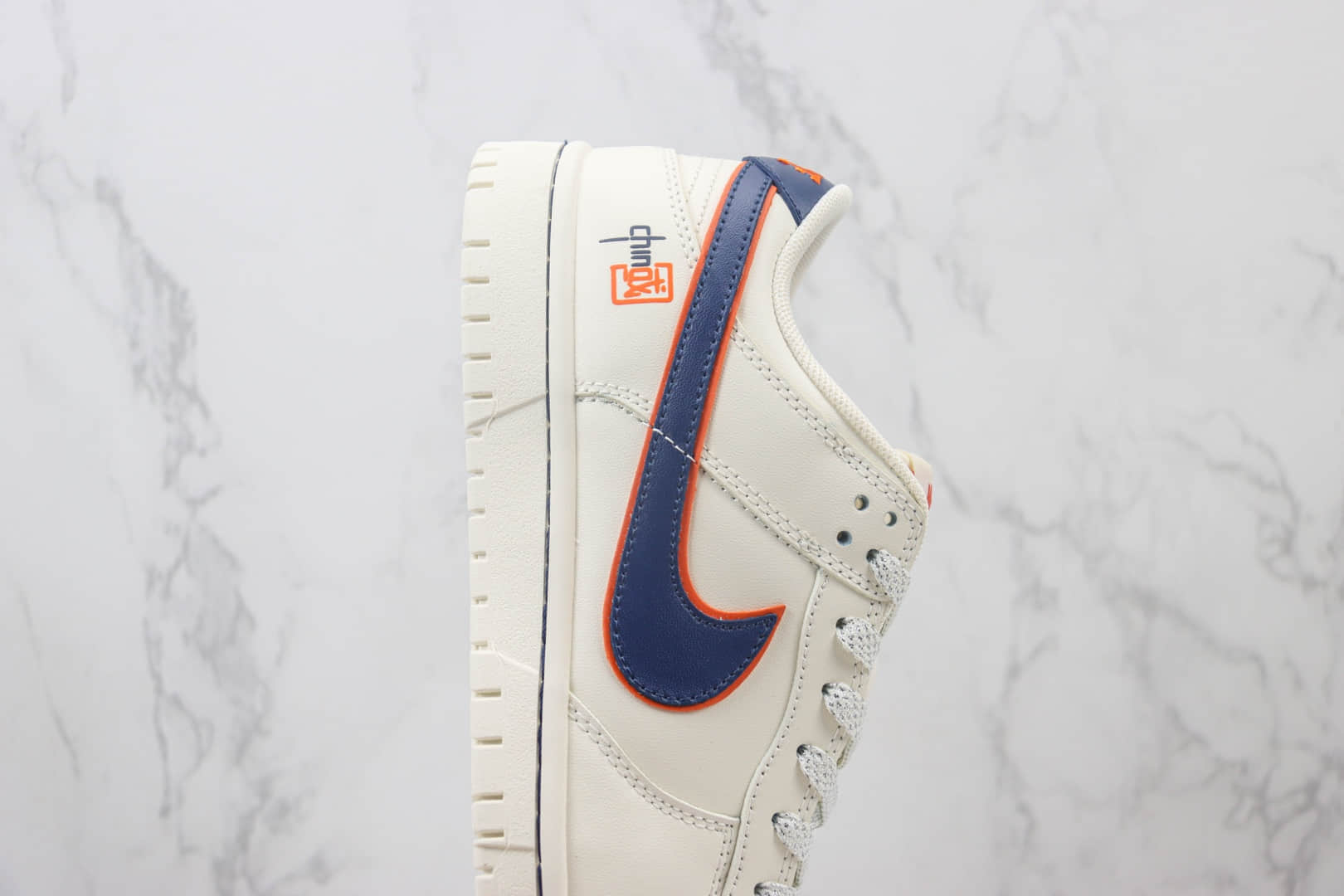 耐克Nike SB Dunk Low纯原版本低帮SB Dunk限定白蓝板鞋 莆田耐克货源 货号:JH8037-918
