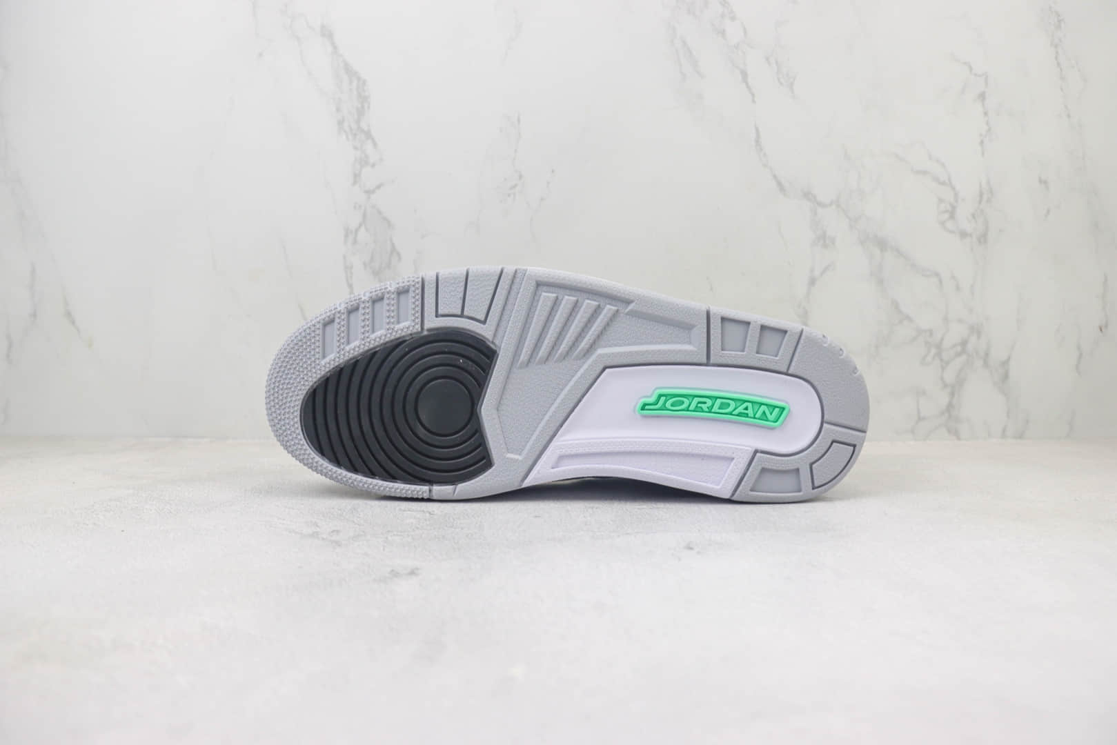 乔丹Air Jordan 3纯原版本AJ3黑绿爆裂纹篮球鞋 莆田AJ货源 货号:CT8532-031