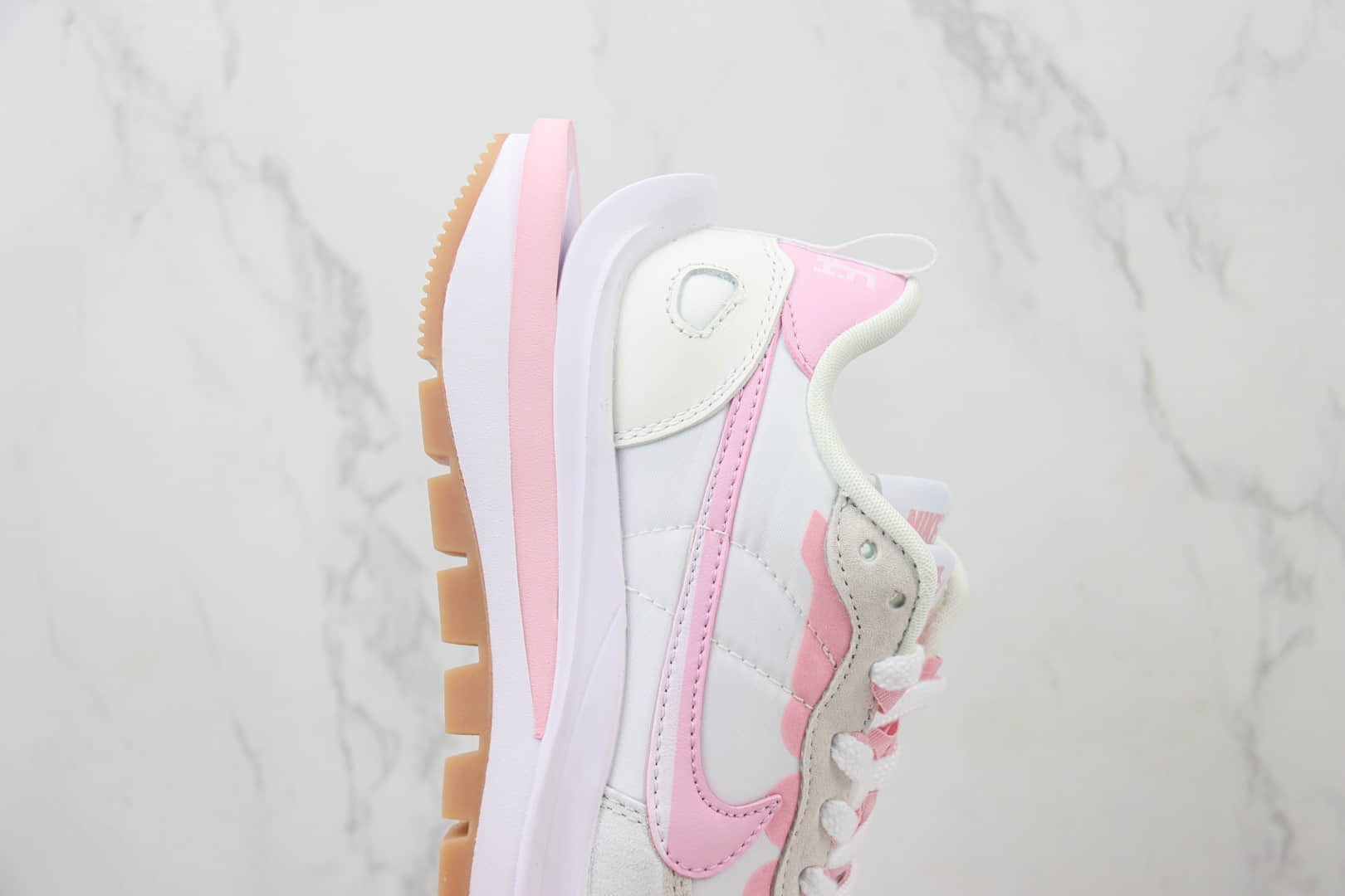 耐克Sacai x Nike VaporWaffle 3.0纯原版本华夫3.0白粉色走秀鞋 莆田耐克货源 货号:DD1875-116