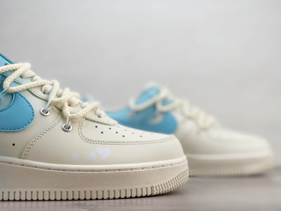 耐克Nike Air Force 1 Low纯原版本空军一号AF1二次元白蓝渐变低帮板鞋 莆田耐克货源 货号:DX2340-002