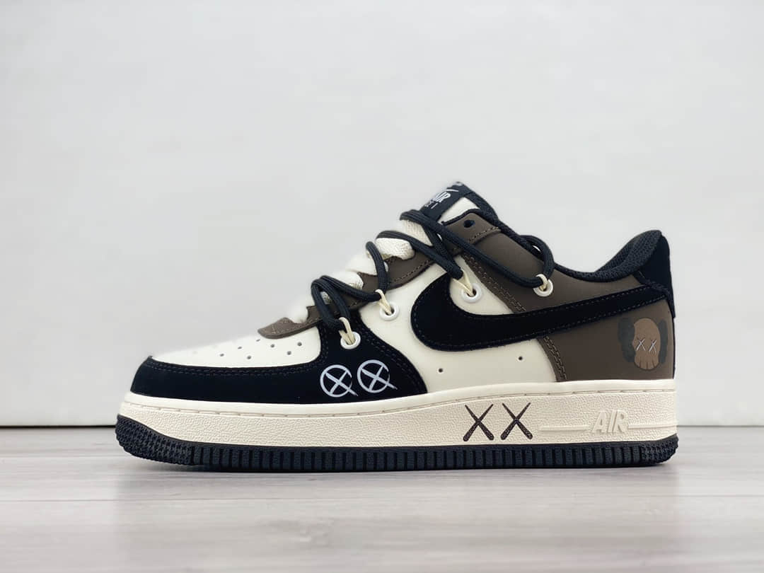 耐克Kaws x Nike Air Force 1'07 Low纯原版本Kaws联名空军一号AF1黑白棕低帮绑带板鞋 莆田复刻鞋 货号:KS6869-888