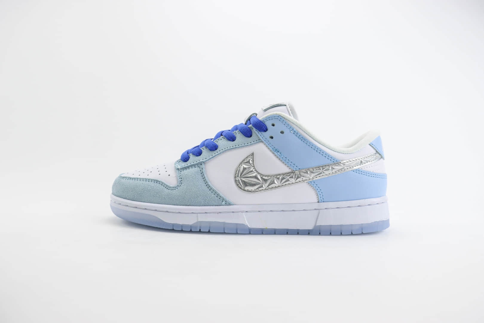耐克Nike SB Dunk Low纯原版本低帮SB Dunk白蓝液态银勾板鞋 莆田耐克代理 货号:FD2562-300