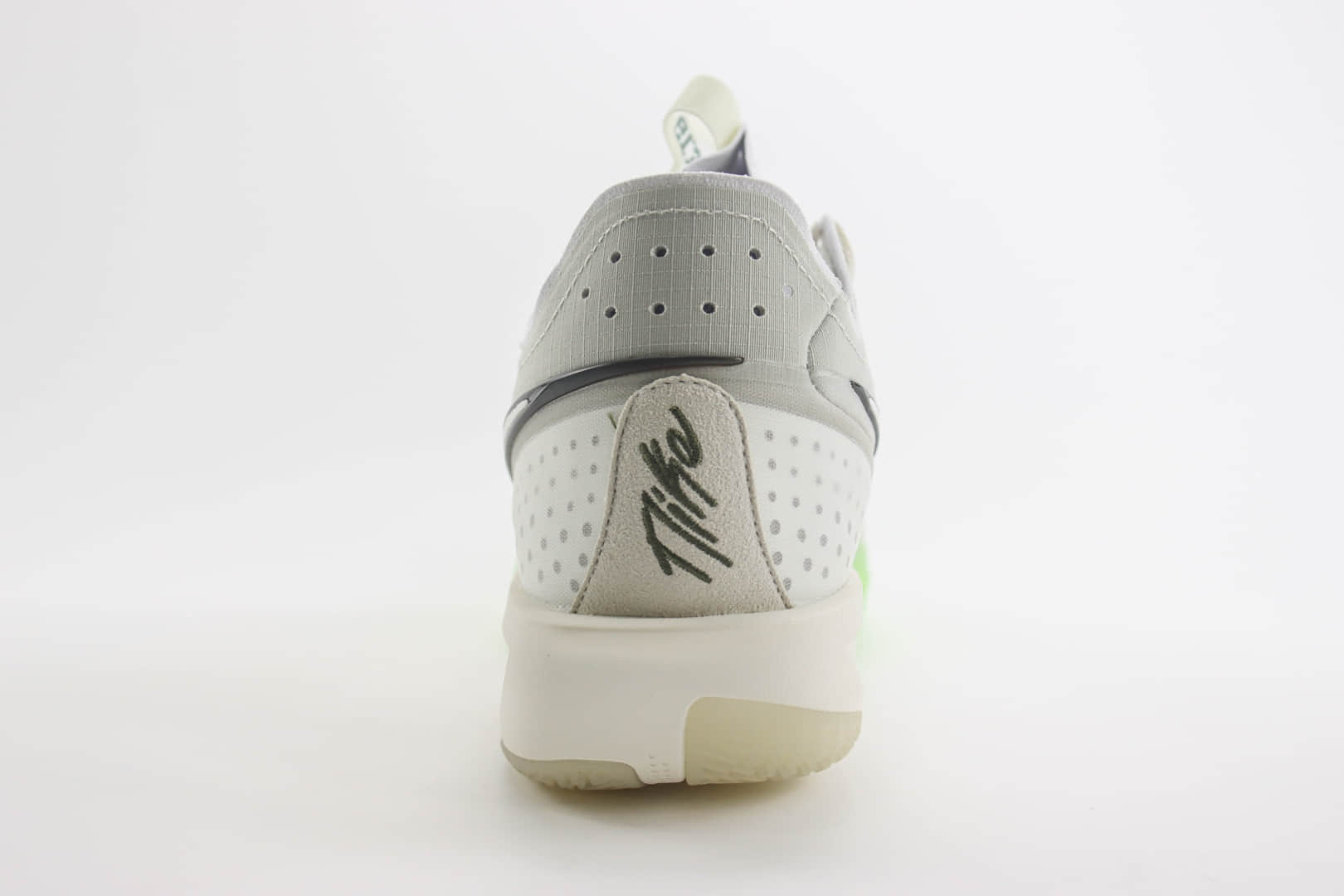 耐克Nike Air Zoom GT Cut 3.0纯原版本灰绿色实战篮球鞋 莆田耐克货源 货号：DV2913-003