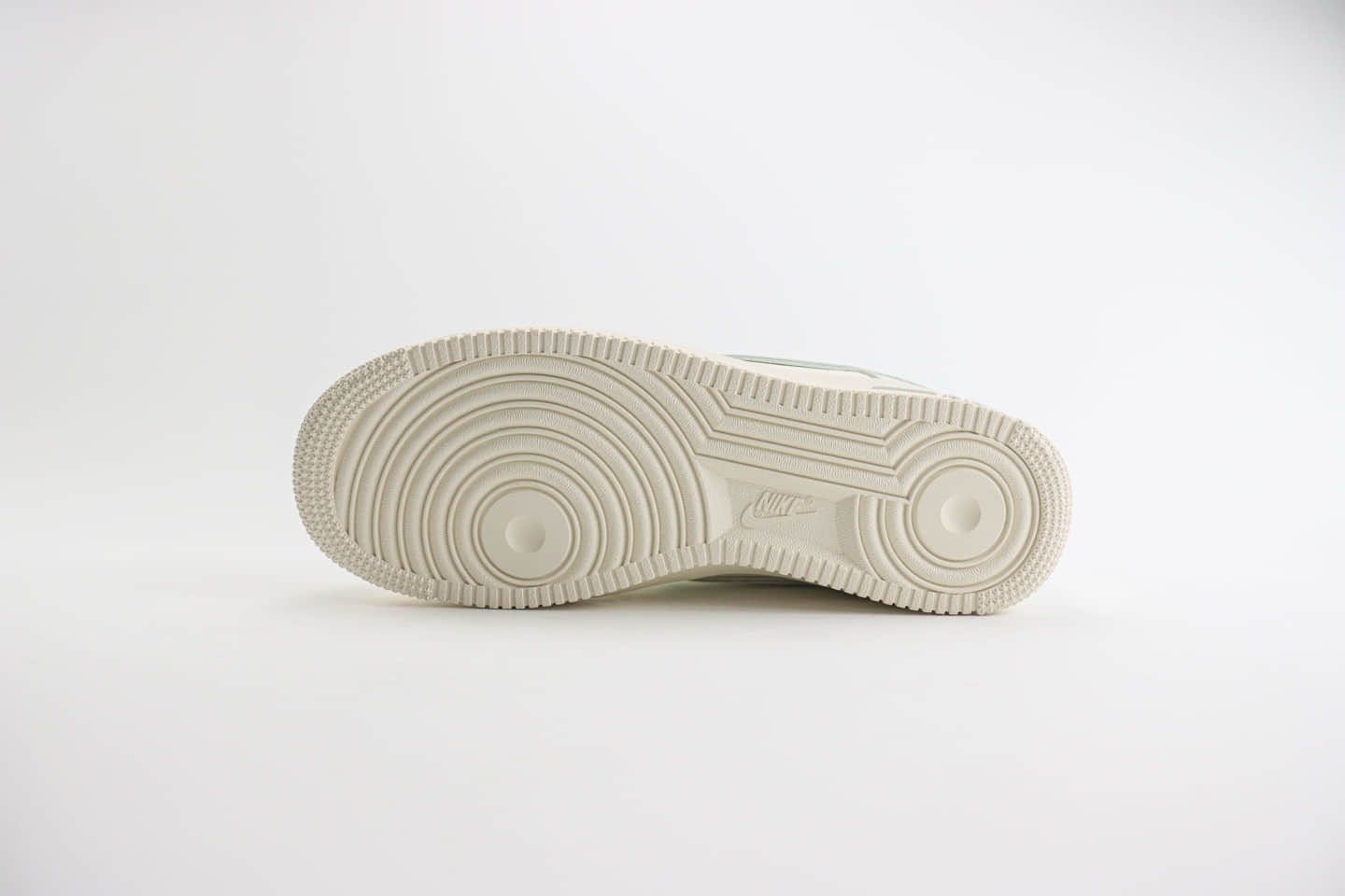 耐克Nike Air Force 1 Low纯原版本空军一号AF1冰蓝缝线满天星低帮板鞋 莆田耐克货源 货号:TB5636-122