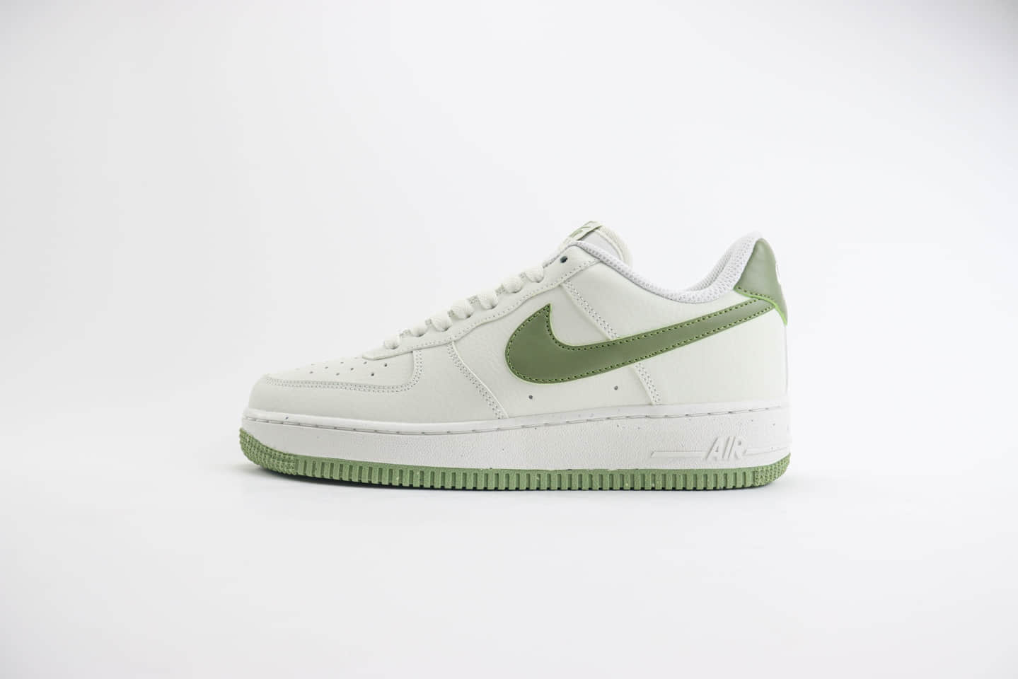 耐克Nike Air Force 1 Low纯原版本空军一号AF1白绿色低帮板鞋 莆田耐克代理 货号:DV3808-106
