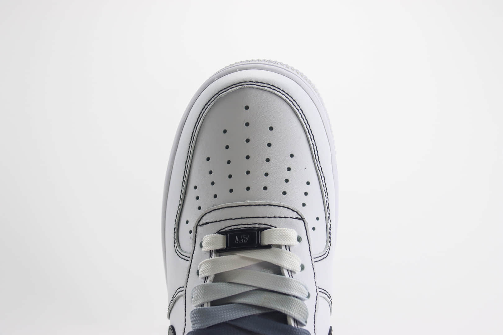 耐克Nike Air Force 1 Low纯原版本空军一号AF1白黑灰渐变板鞋 莆田耐克代理 货号:FN0366-101