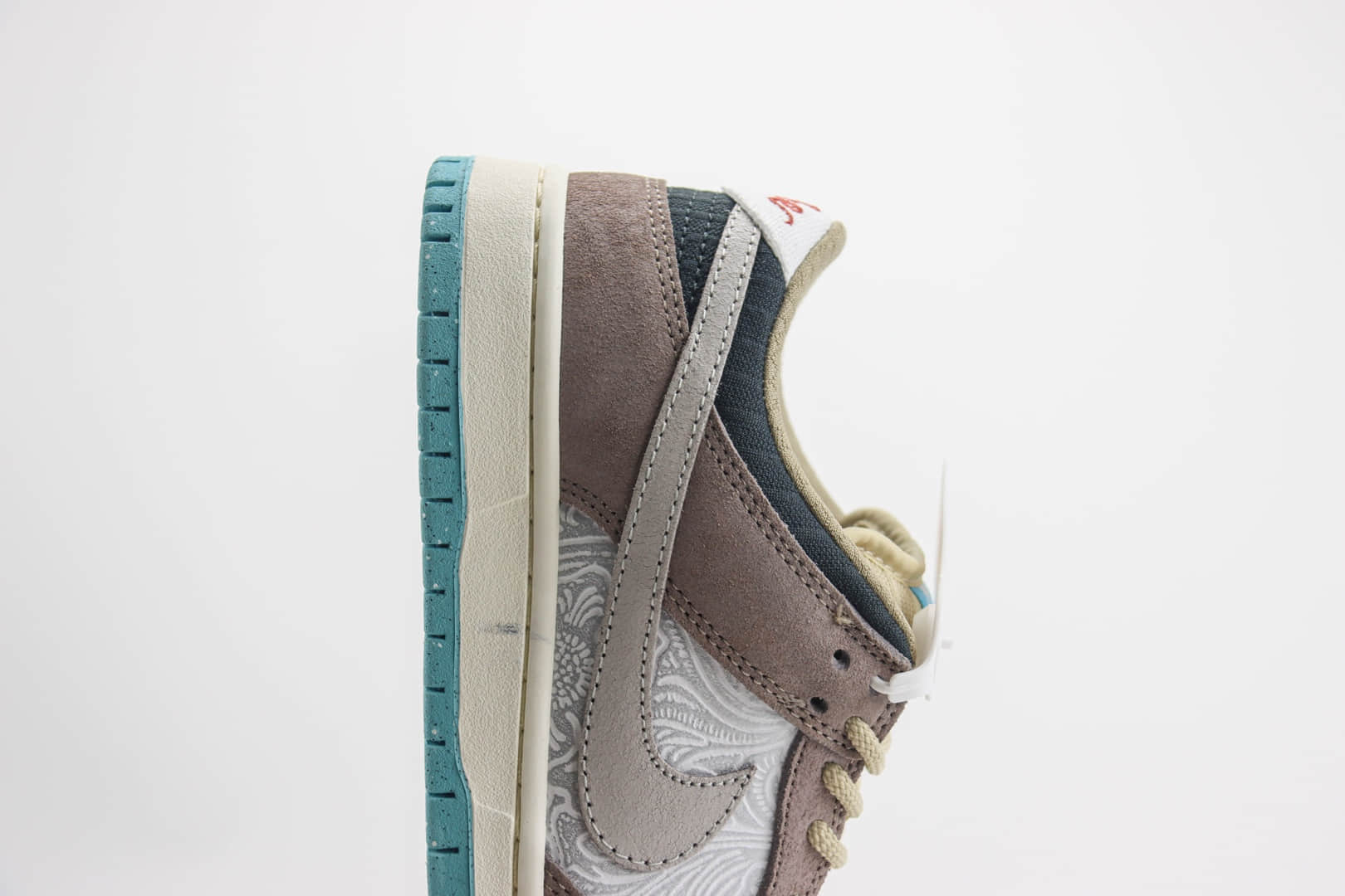 耐克Nike SB Dunk Low “Big Money Savings”纯原版本低帮SB Dunk棕灰浮雕复古板鞋 莆田天花板Dunk 货号：FZ3129-200