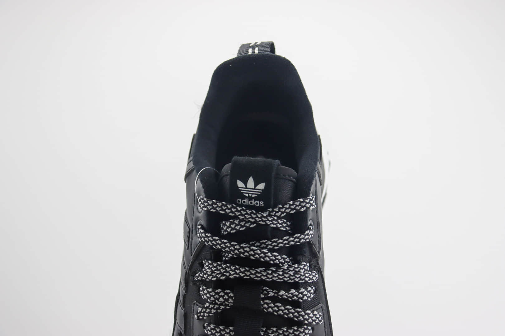 阿迪达斯adidas Nite Jogger纯原版本三叶草夜行者黑白爆米花跑鞋 莆田阿迪达斯工厂 货号：FZ3662