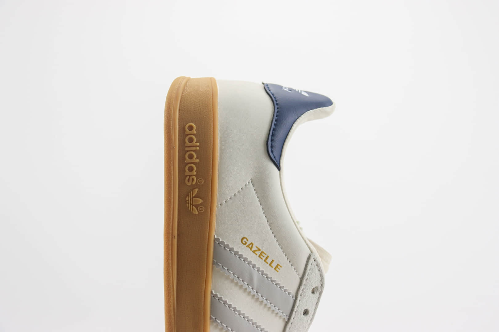 阿迪达斯adidas Originals Gazelle Indoor纯原版本三叶草白灰蓝德训鞋 莆田阿迪达斯货源 货号:IH8547