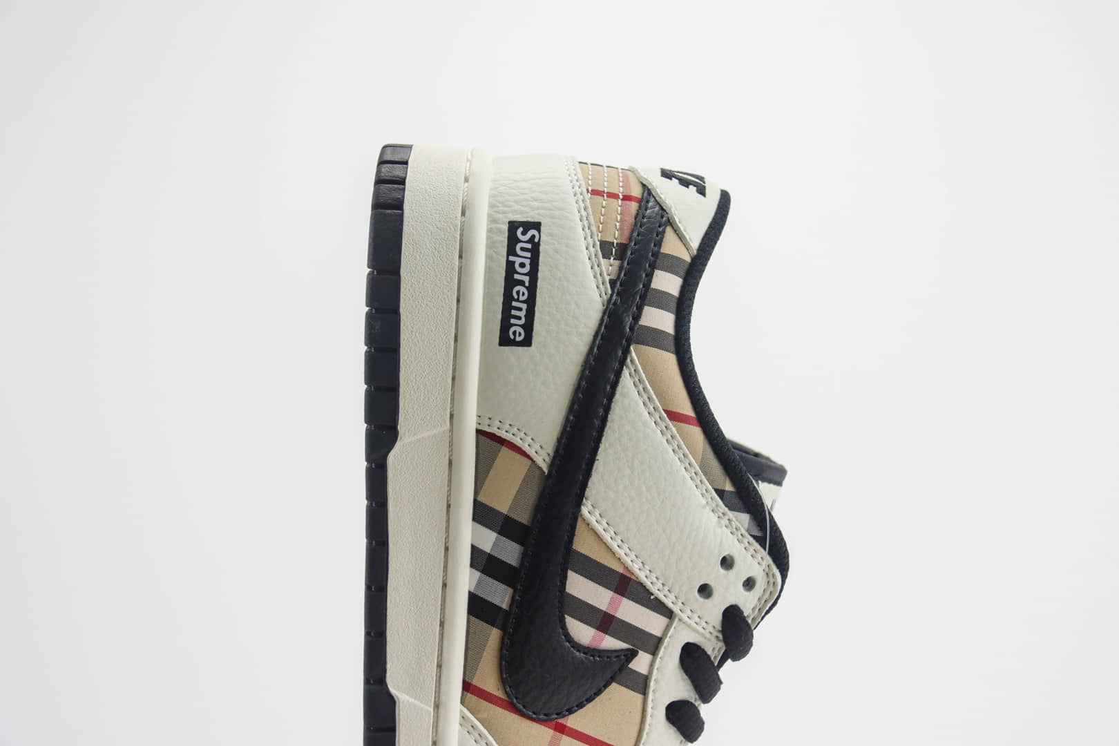 耐克Supreme x Nike Dunk Low纯原版本低帮Dunk联名Supreme条纹格子板鞋 莆田耐克货源 货号:SP1098-051