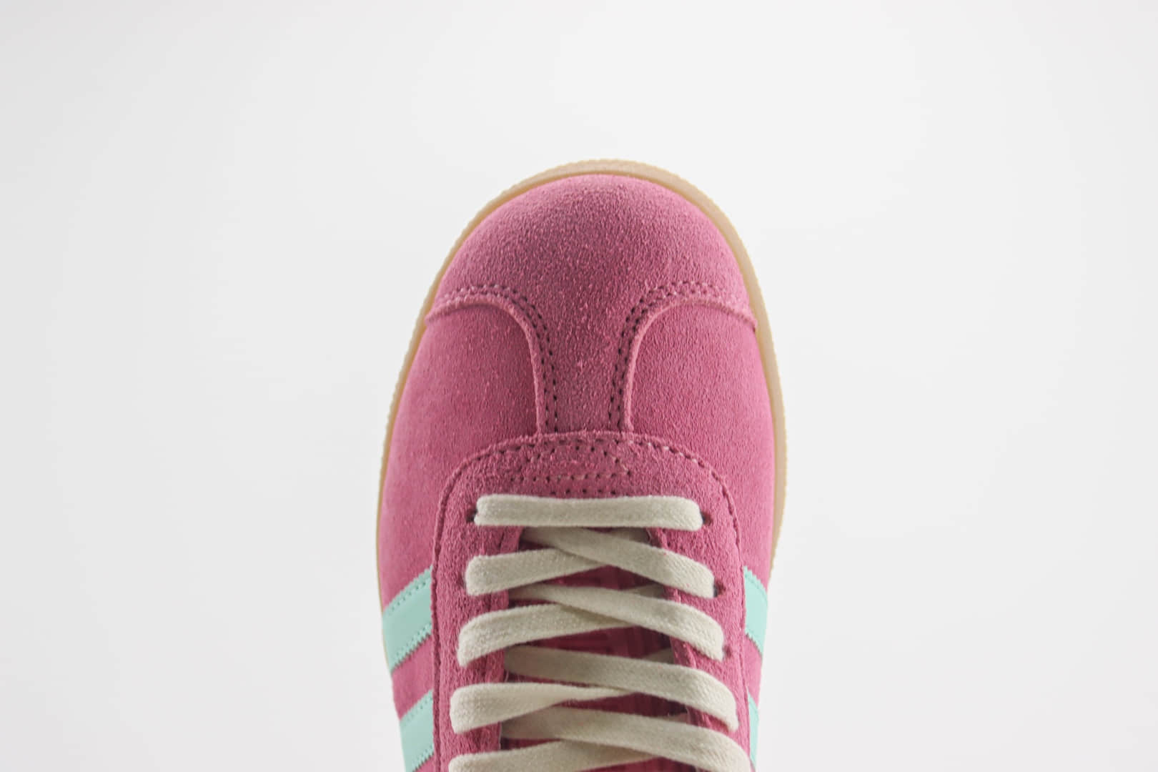 阿迪达斯adidas Originals Gazelle INdoor纯原版本三叶草粉蓝色麂皮板鞋 莆田阿迪达斯货源 货号：IH5015