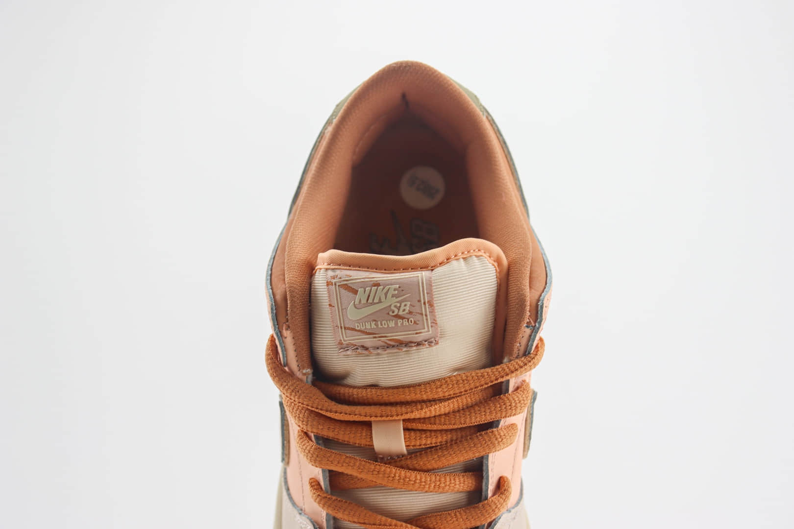 耐克Nike SB Dunk Low纯原版本低帮SB Dunk粉橙渐变板鞋 莆田耐克货源 货号:FV5926-200