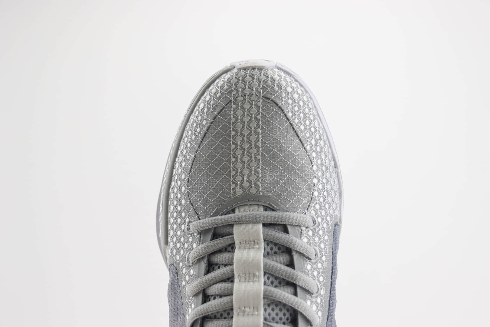 耐克Nike Sabrina 1纯原版本萨布丽娜一代灰白色低帮篮球鞋 莆田复刻鞋货源 货号：FQ3391-010