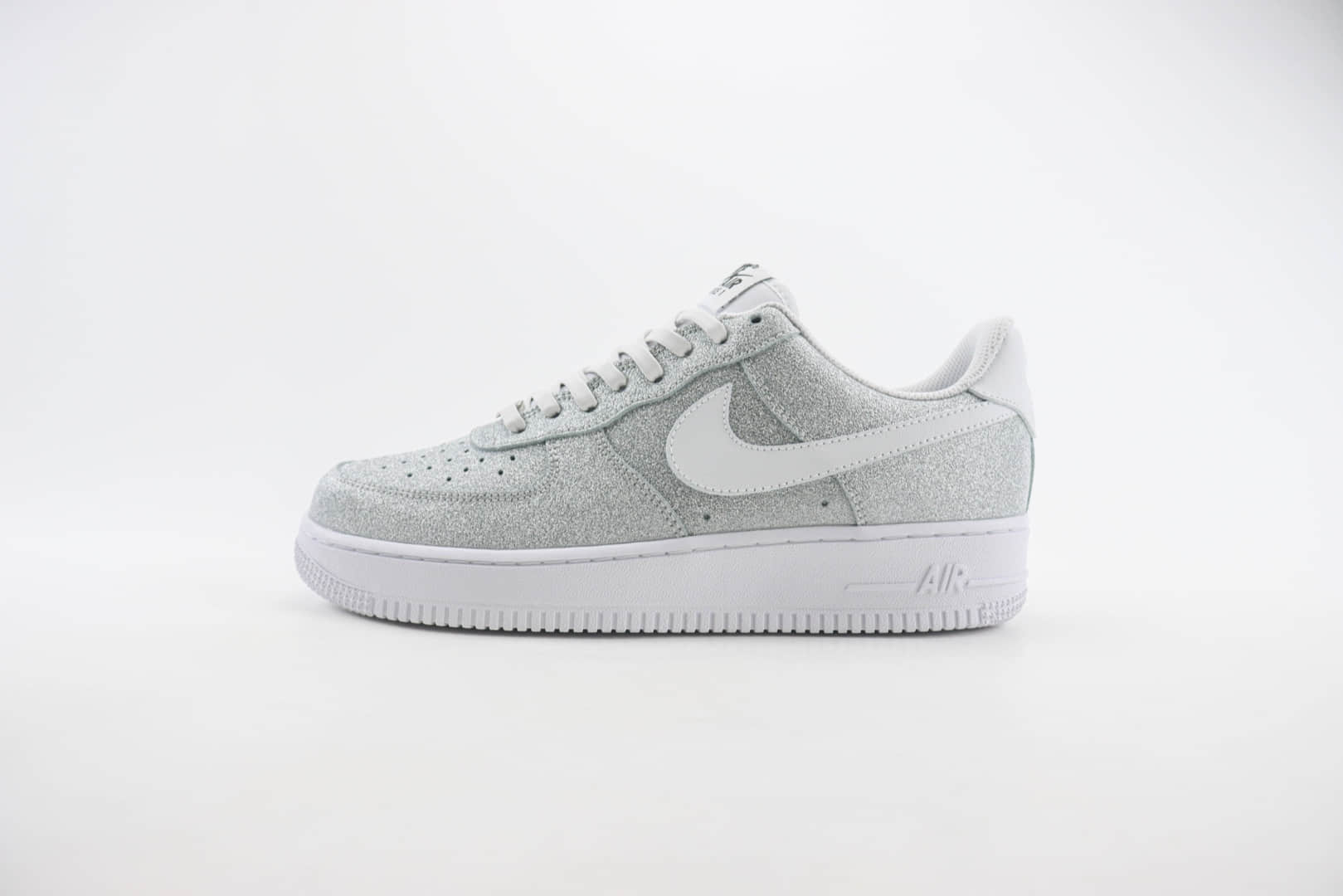 耐克Nike Air Force 1纯原版本空军一号AF1闪银满天星板鞋 莆田耐克工厂 货号：CW2288-015