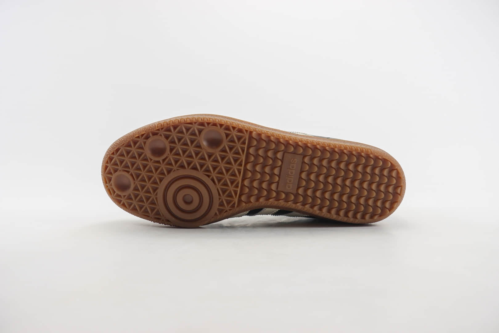 阿迪达斯adidas originals Samba OG纯原版本桑巴黑白生胶板鞋 莆田阿迪达斯货源 货号:ID8708