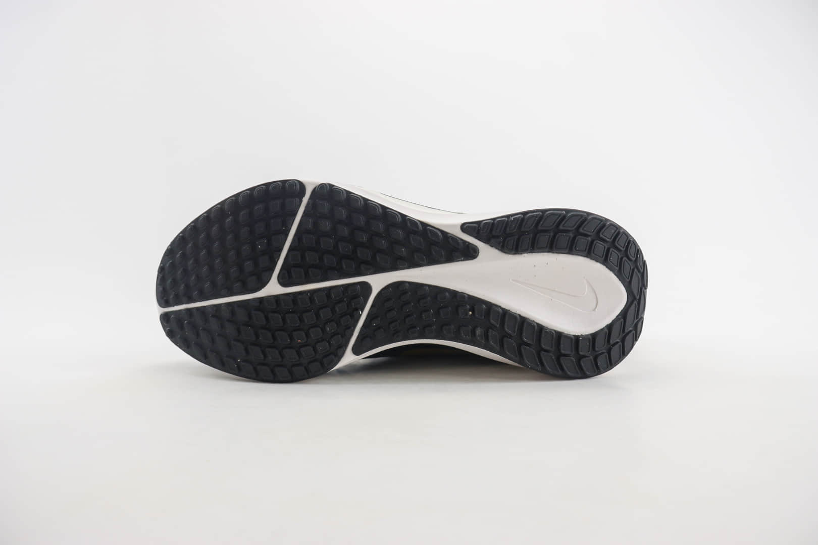 耐克Nike Air Zoom Vomero 17纯原版本黑金色网面减震跑鞋 莆田耐克货源 货号:FB1309-006