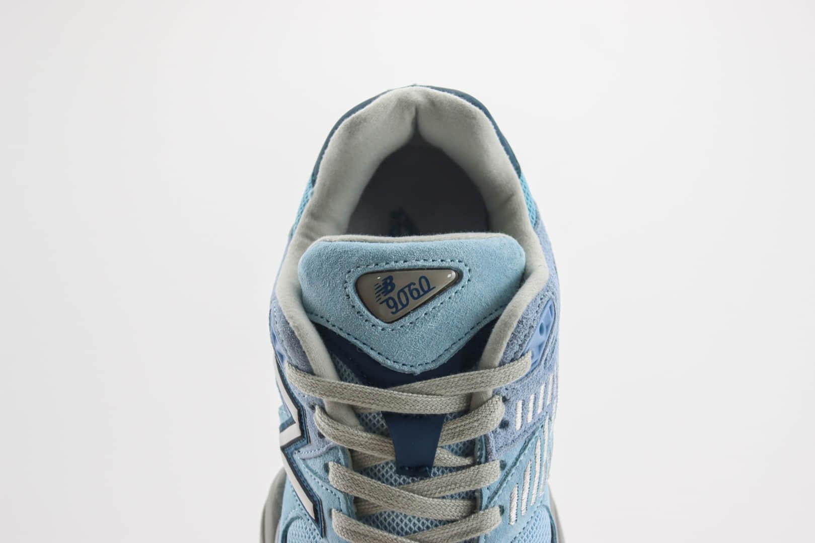 新百伦New Balance 9060纯原版本NB9060蓝色复古老爹鞋 莆田新百伦工厂 货号:U9060EED