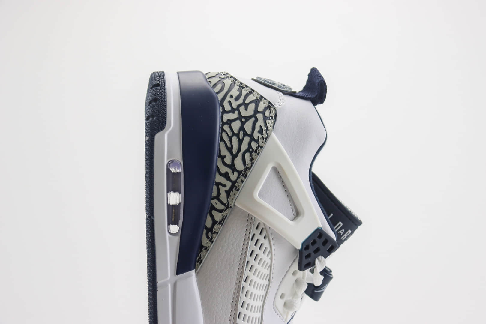 乔丹Jordan Spizike Low纯原版本斯派克李白蓝爆裂纹篮球鞋 莆田AJ货源 货号:FQ1759-104