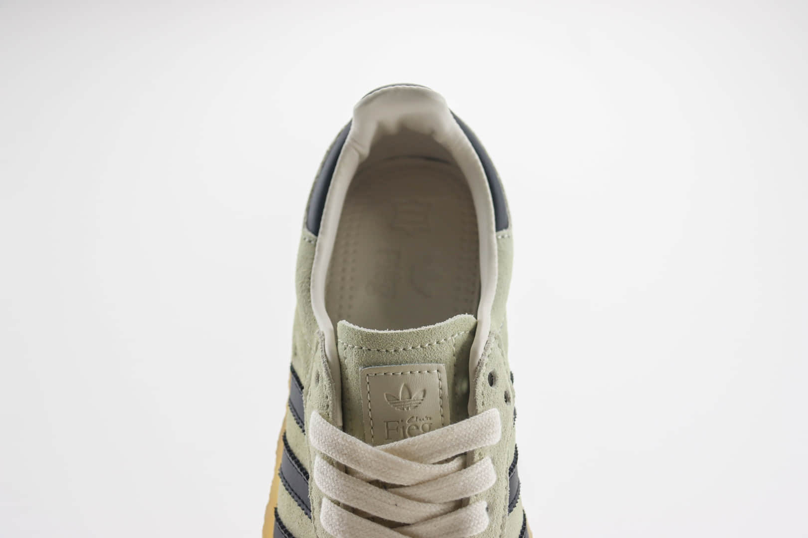 阿迪达斯KITH x Clarks x adidas originals Samba纯原版本桑巴米黑色德训鞋 莆田复刻鞋货源 货号：IE4033