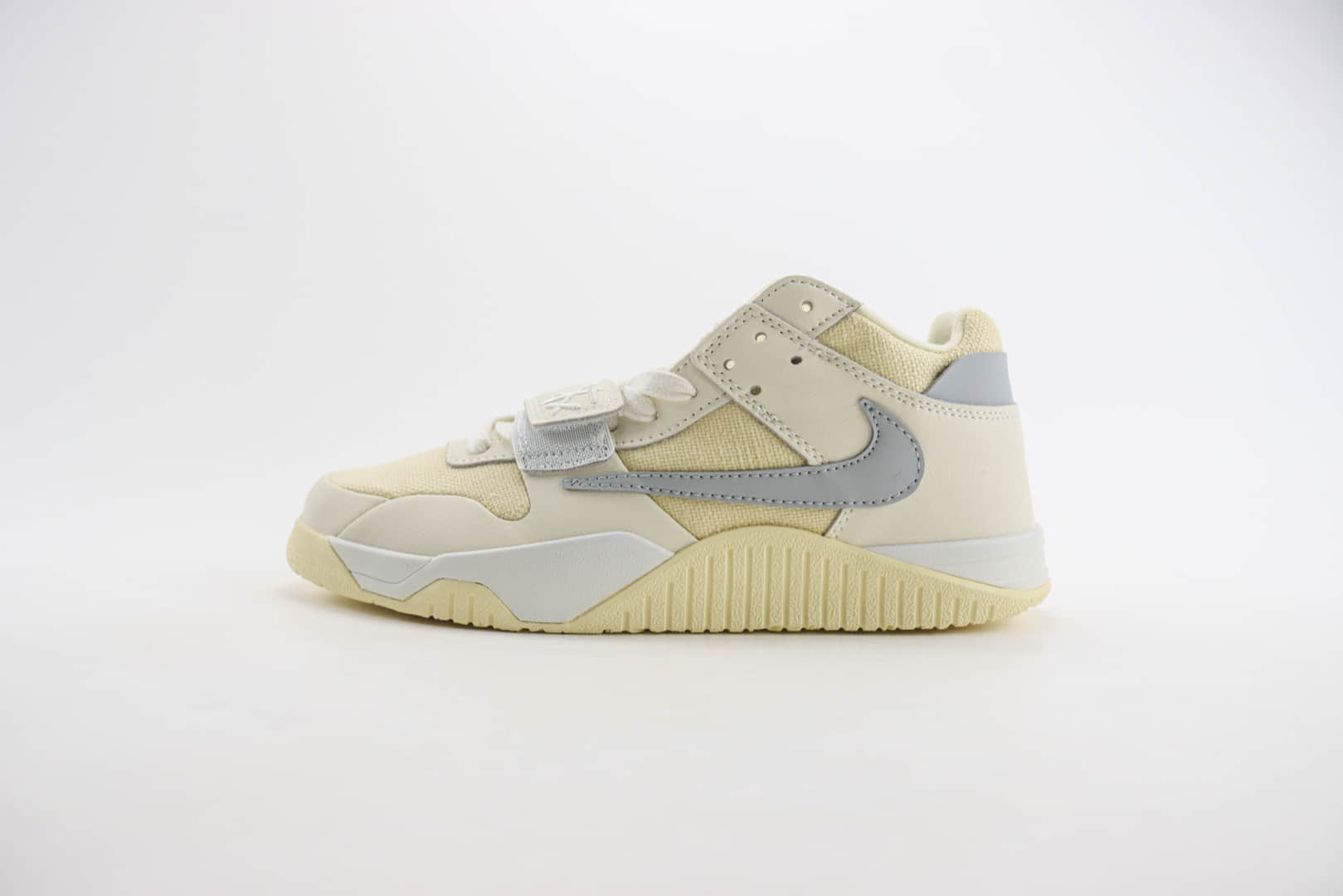 乔丹Travis Scott x Jordan Jumpman Cut The Check纯原版本TS联名奶白灰倒钩复古篮球鞋 莆田AJ货源 货号:FZ8117-003