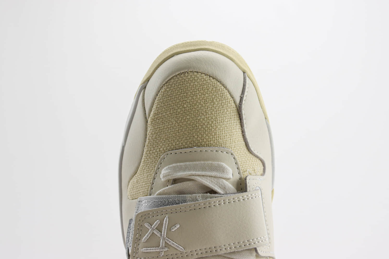 乔丹Travis Scott x Jordan Jumpman Cut The Check纯原版本TS联名奶白灰倒钩复古篮球鞋 莆田AJ货源 货号:FZ8117-003