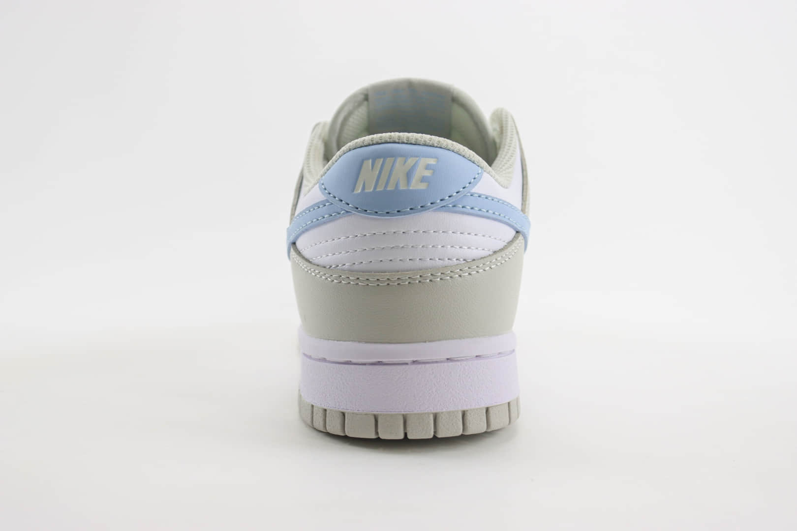耐克Nike SB Dunk Low纯原版本低帮SB Dunk灰白蓝勾板鞋 莆田复刻鞋货源 货号:HF0023-100