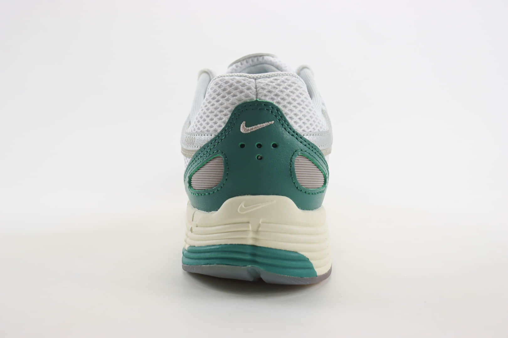 耐克Nike Initiator Running P-6000纯原版本白灰绿韩系老爹鞋 莆田耐克批发 货号：HF4308-072