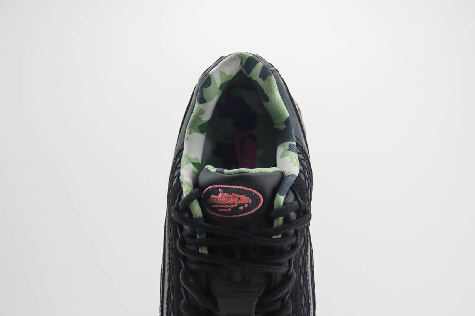 耐克Nike Air Max 95纯原版本黑紫色气垫跑鞋 莆田耐克货源 货号:FB2709-001