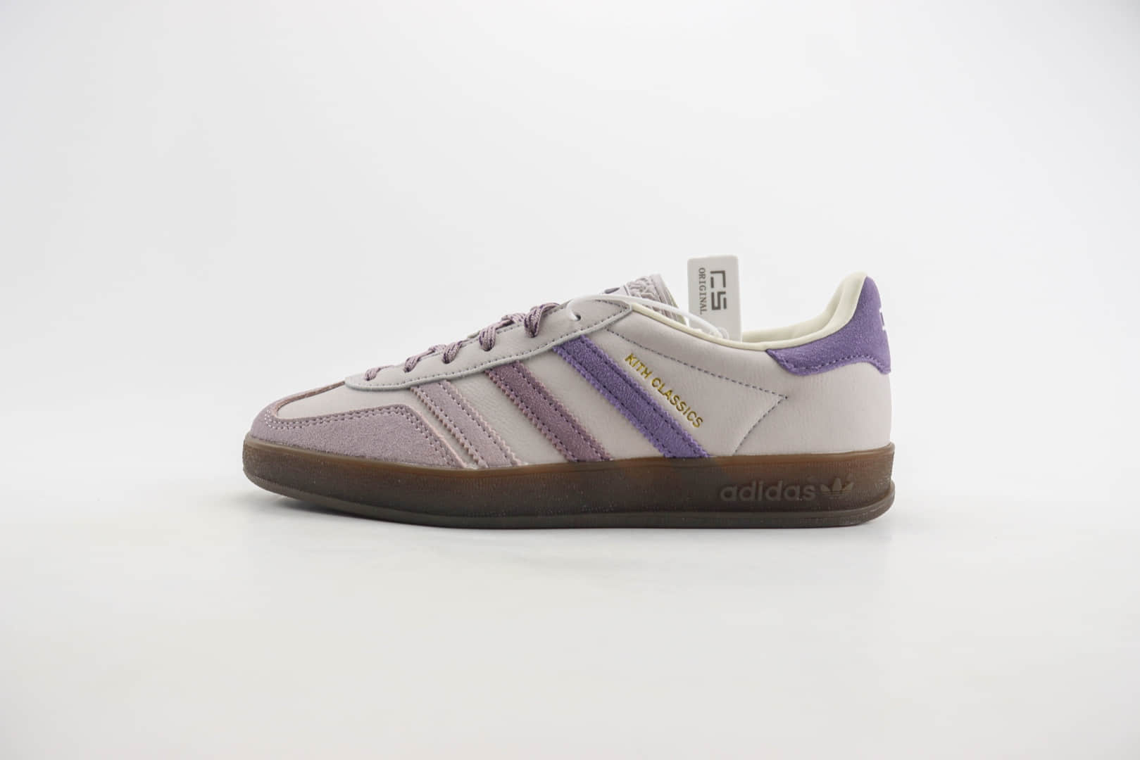 阿迪达斯Kith x adidas Original Gazelle Indoor Trainers纯原版本三叶草Kith联名芋泥灰紫德训鞋 莆田阿迪达斯货源 货号:IH0120