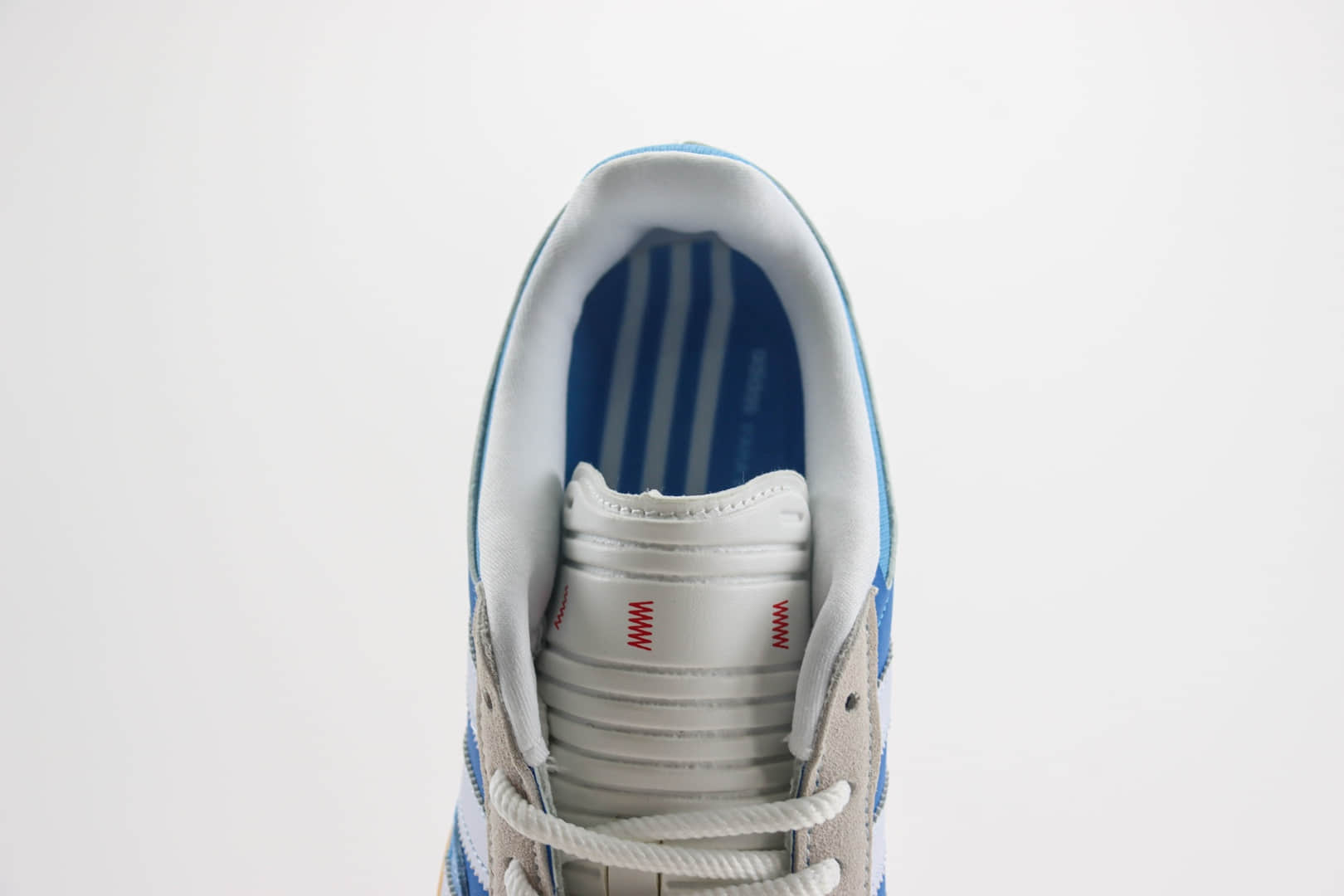 阿迪达斯Bad Bunny x adidas Originals Gazelle INdoor纯原版本坏痞兔联名蓝白色低帮板鞋 莆田阿迪达斯工厂 货号:IF9734