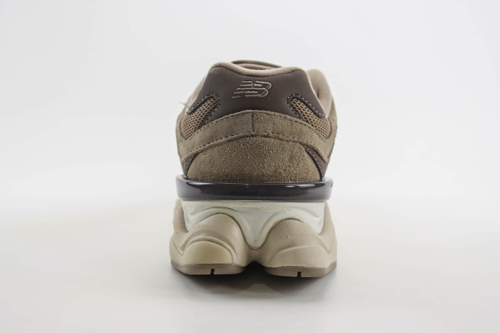 新百伦New Balance 9060纯原版本棕色NB9060复古老爹鞋 莆田新百伦工厂 货号:U9060JMR