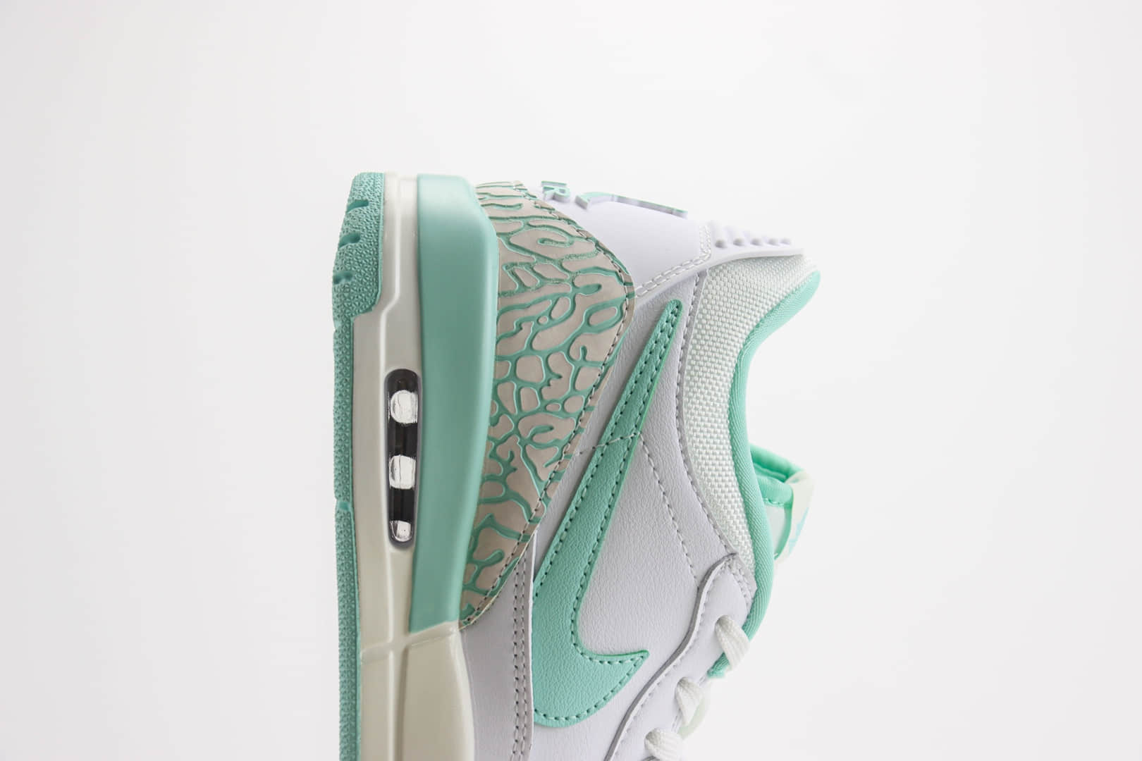 乔丹Air Jordan Legacy 312 Low纯原版本三合一AJ312白蒂芙尼蓝篮球鞋 莆田AJ货源 货号:HJ9041-100