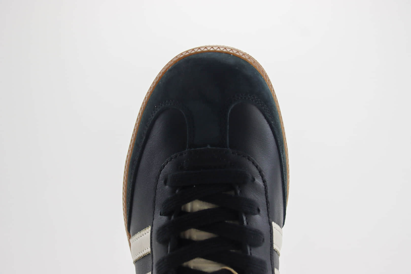 阿迪达斯JJJJound x adidas Originals Samba OG纯原版本黑白生胶桑巴板鞋 莆田阿迪达斯代理 货号:ID8707