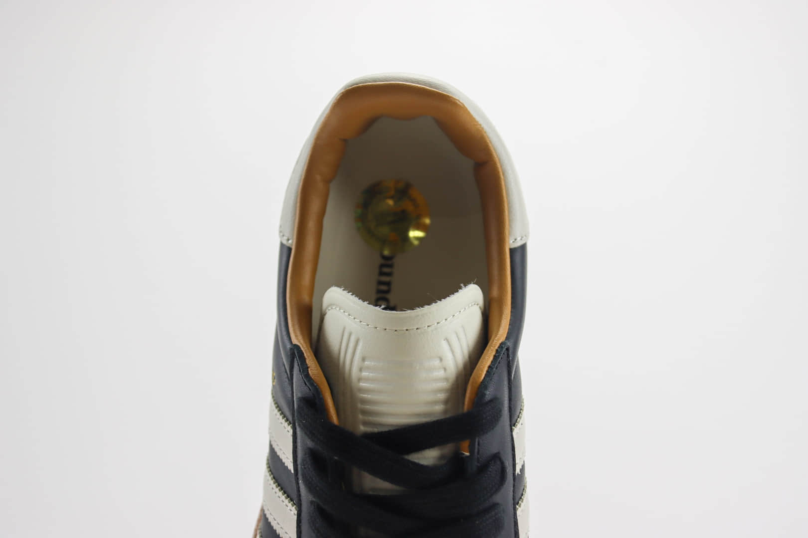 阿迪达斯JJJJound x adidas Originals Samba OG纯原版本黑白生胶桑巴板鞋 莆田阿迪达斯代理 货号:ID8707