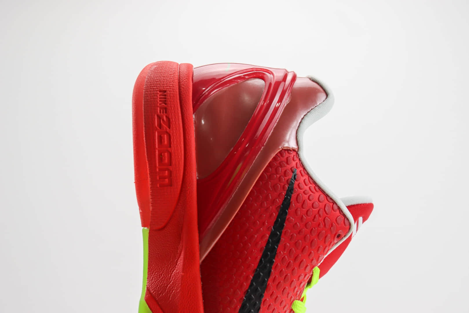耐克Nike Zoom Kobe 6纯原版本科比6红绿青蜂侠实战篮球鞋 莆田耐克货源 货号:CW2190-301