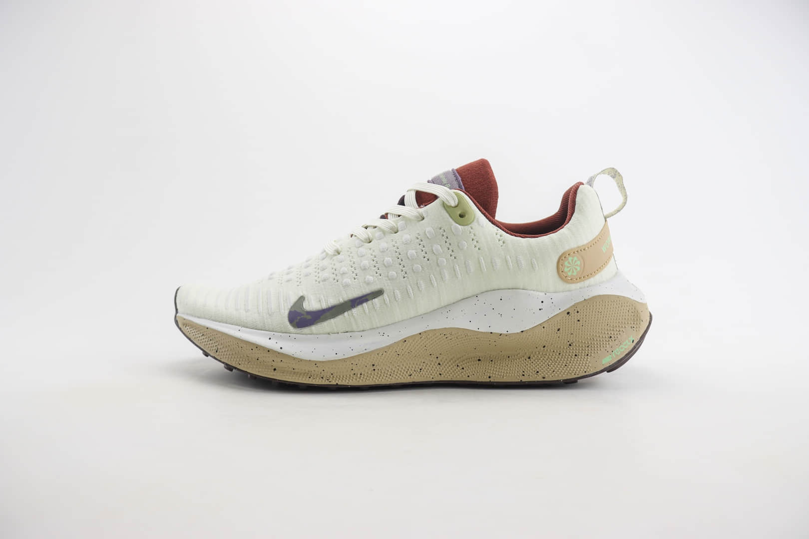 耐克Nike React Infinity Run 4纯原版本米白色马拉松跑鞋 莆田耐克代理 货号：HF5710-101