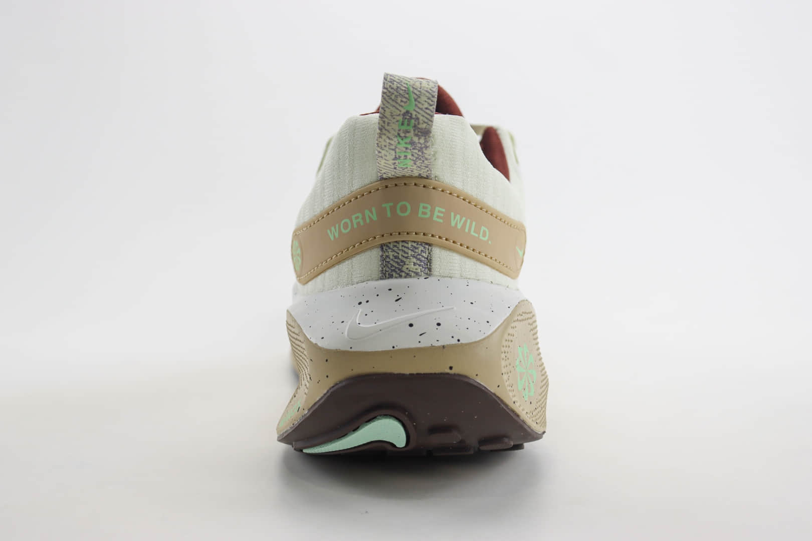 耐克Nike React Infinity Run 4纯原版本米白色马拉松跑鞋 莆田耐克代理 货号：HF5710-101